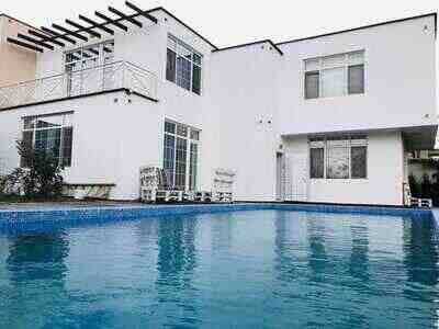 Villalar, Bağ evləri , Bağ evi kirayə verilir, Mərdəkan qəs Villalar, Bağ evləri , Bağ evi kirayə verilir, Mərdəkan qəs