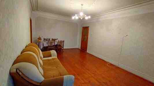 Köhnə tikili Kirayə Verilir , 4-otaqlı mənzil kirayə verilir,Yeni Günəşli qəs., 200 м Köhnə tikili Kirayə Verilir , 4-otaqlı mənzil kirayə verilir,Yeni Günəşli qəs., 200 м