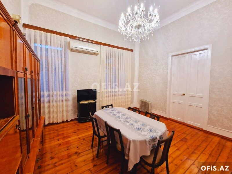 Köhnə tikili Kirayə Verilir , Səbail r., İçəri Şəhər m., 2 otaq, 65 m² Köhnə tikili Kirayə Verilir , Səbail r., İçəri Şəhər m., 2 otaq, 65 m²