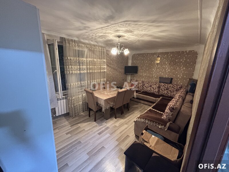 Köhnə tikili Satılır , Sumqayıt, 1 otaqlı + 1 balkon artırılmış, 1 otaq, 43 m² Köhnə tikili Satılır , Sumqayıt, 1 otaqlı + 1 balkon artırılmış, 1 otaq, 43 m²