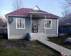 Həyət evi kirayə verilir, Qəbələ r