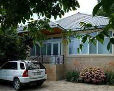 Bağ evi kirayə verilir, Qəbələ ş