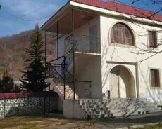 Villa kirayə verilir, Vəndam qəs