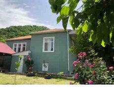 Bağ evi kirayə verilir, Qax r