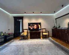 3-otaqlı yeni tikili kirayə verilir, Sahil m., 130 m