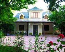 Bağ evi kirayə verilir, Qəbələ ş