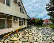 Villa kirayə verilir, Qəbələ r