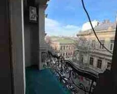 3-otaqlı yeni tikili kirayə verilir, 28 May m., 130 m