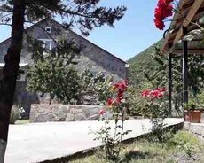 Həyət evi kirayə verilir, Qəbələ ş