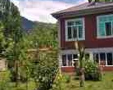 Həyət evi kirayə verilir, Qəbələ r