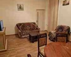 3-otaqlı mənzil kirayə verilir, İçərişəhər m., 80 m