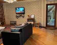 3-otaqlı mənzil kirayə verilir, Şəki ş., 100 m