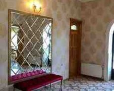 Həyət evi kirayə verilir, Nabran r