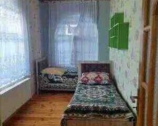 Həyət evi kirayə verilir, Qəbələ r