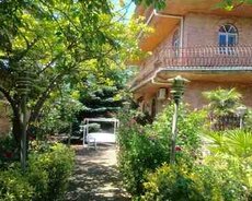 Villa kirayə verilir, Nabran r