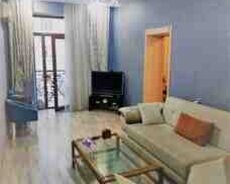 2-otaqlı yeni tikili kirayə verilir, Zərifə Əliyeva küç.,, 100 m