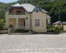 Villa kirayə verilir, Quba r