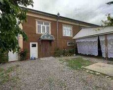 Həyət evi kirayə verilir, Quba r