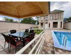 Villa kirayə verilir, Qəbələ r