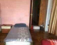 8-otaqlı mənzil kirayə verilir, Sahil m., 110 m