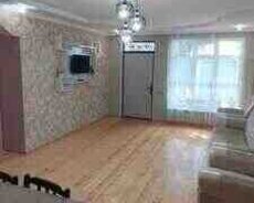 Həyət evi kirayə verilir, Oğuz r