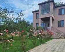 Villa kirayə verilir, Quba r