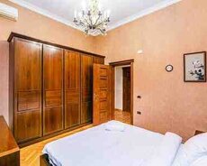 4-otaqlı mənzil kirayə verilir, Sahil m., 175 m