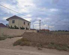 32 sot torpaq sahəsi, Türkan qəs