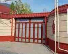 Bağ evi kirayə verilir, Qəbələ r