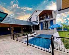 Villa kirayə verilir, Qəbələ ş