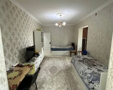 Nizami r., Xalqlar Dostluğu m.