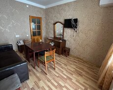 Nizami r., Xalqlar Dostluğu m.