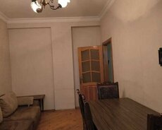 Nizami r., Xalqlar Dostluğu m.
