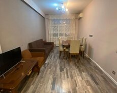 Xırdalan, Rahat marketin binasinda