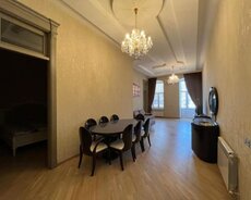 Nəsimi r., 28 May m.