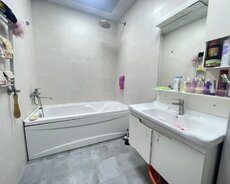 Binəqədi r., Azadlıq Prospekti m.