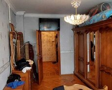 Nizami r., Xalqlar Dostluğu m.