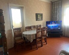 Nizami r., Xalqlar Dostluğu m.