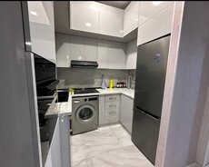 Nizami r., Qara Qarayev m.