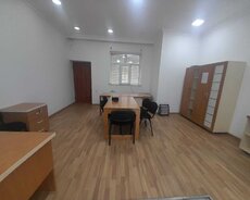 Nəsimi r., Memar Əcəmi m.