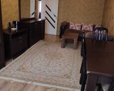 Nizami r., Xalqlar Dostluğu m.