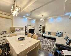 Xırdalan, Xırdalanda məktəbin yanında