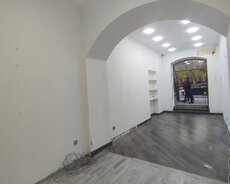 Nəsimi r., 28 May m.