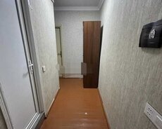 Nizami r., Qara Qarayev m.