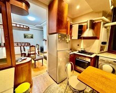 Nizami r., Qara Qarayev m.