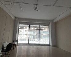 Nəsimi r., 28 May m.