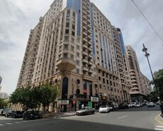 Nəsimi r., 28 May m.