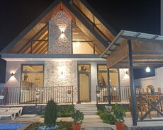 Qəbələ, Afrem isti hovuzlu