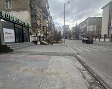 Yasamal r., Elmlər Akademiyası m.