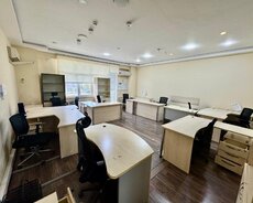 Nəsimi r., 28 May m.